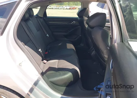 2018 Honda Accord Hybrid Touring из США, поврежденный, VIN 1HGCV3F9XJA004849